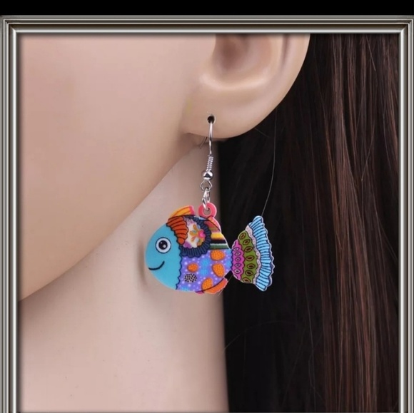 Fish Acrylic Multicolored Earrings - Picture 2 of 5